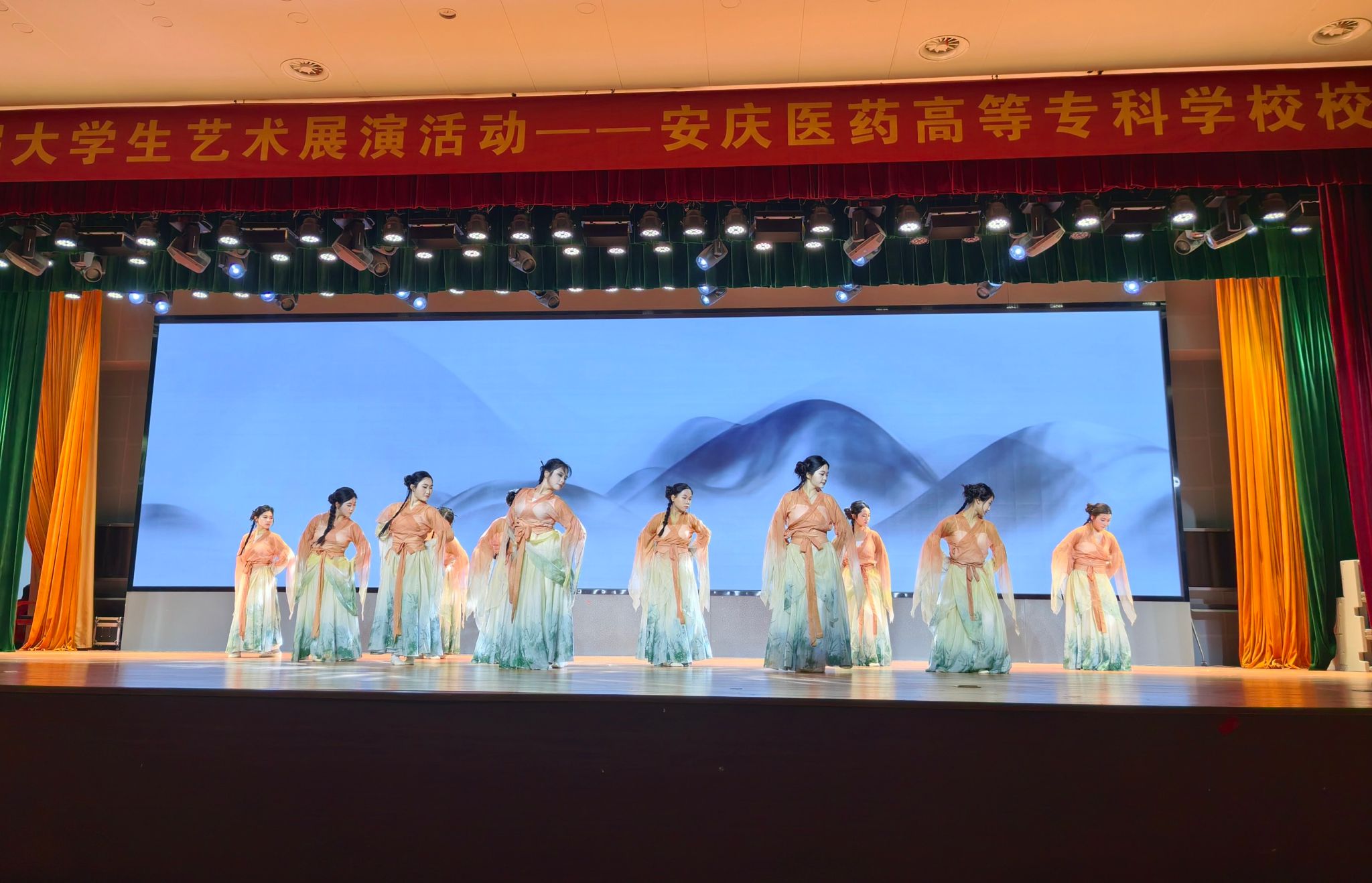 j9.com-(中国区)九游会j9官方网站