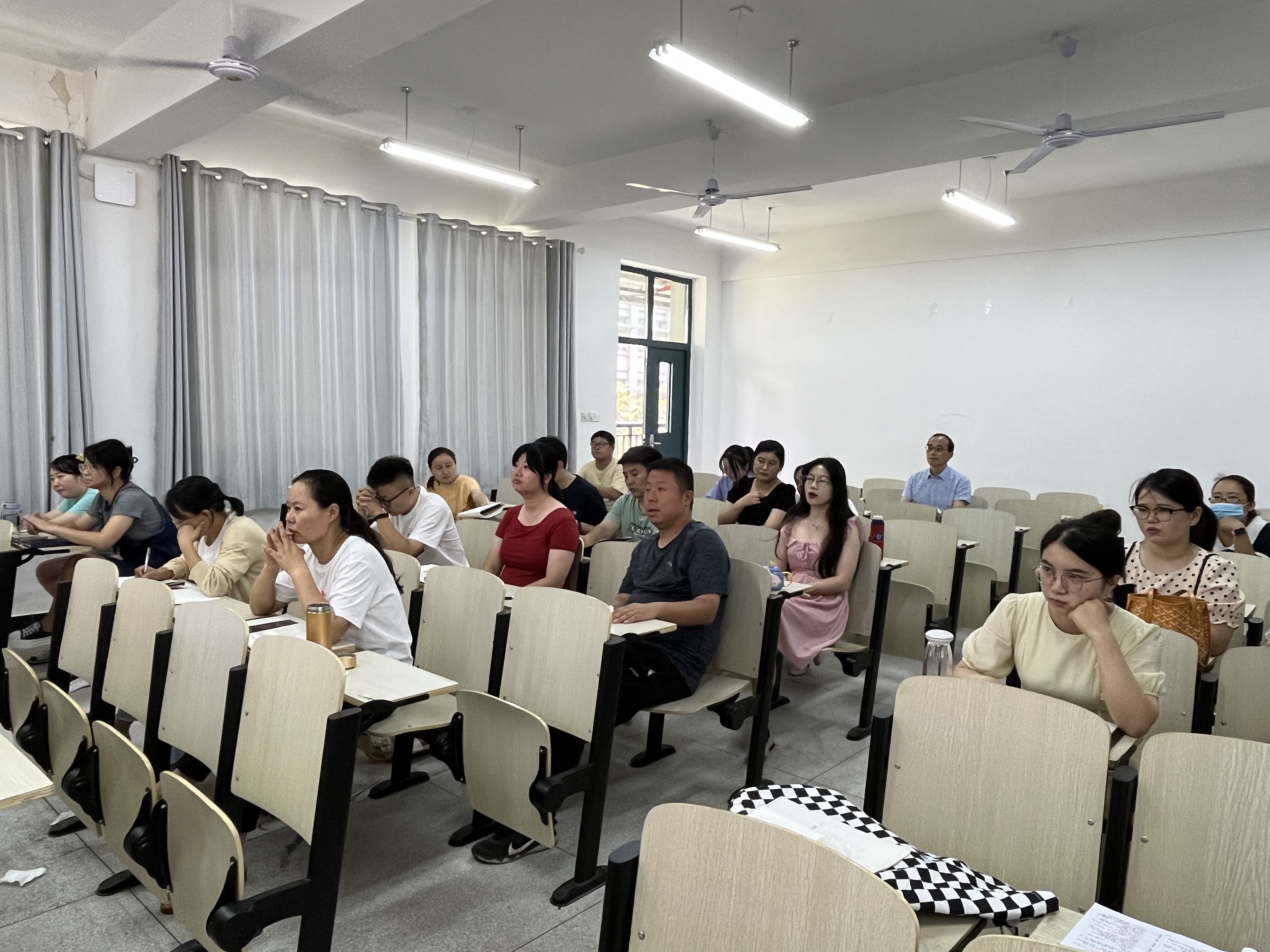j9.com-(中国区)九游会j9官方网站